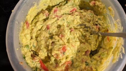 Guacamole Auténtico al Estilo Mexicano